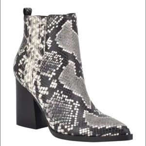 Marc Fisher LTD
Alva leather Bootie